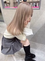 ロンド レア 天神大名店(Lond Le’a) デザインカラー/レイヤーカット/ウェットヘア/オリーブベージュ