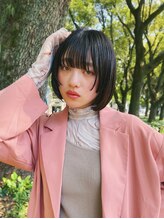 シェルフィ アピタ長久手店 大人女子の黒髪ショートヘア