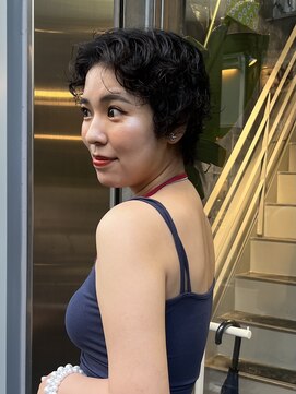 シー(si) ショートパーマ