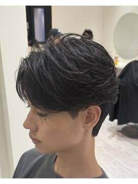 バース 梅田中崎町店(BIRTH) ニュアンスパーマフェザーパーマセンターパート大阪メンズサロン