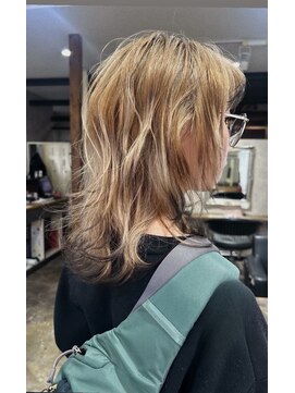 ニコヘアー(niko hair) ホワイト×ブラウン×ブラックの三毛猫カラー