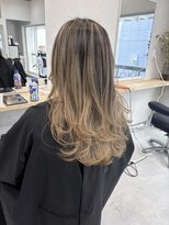 イサ(ISA.) バレイヤージュ
