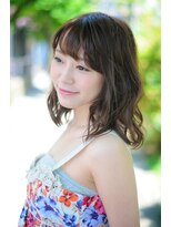 マリンゴ(marengo) 春の陽射しをあびて、軽やかに弾むミディアムウェーブ