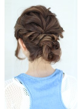 オーロ 武庫之荘店(ORO) ナチュラルロープ網アレンジ