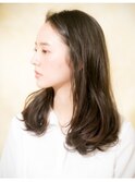 ohana 大人可愛いワンサイドセミウェットセミディ。