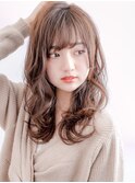 大人可愛いゆるふわウェーブ/似合わせカット/ペールベージュ
