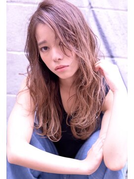 ラべリー 池袋(LOVELEY) ナチュラルベージュ　ヘアカラー　池袋