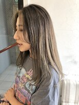 ペネロープ(Penelope)&nbsp;フェイスフレーミング/グレージュ/ハイライト　担当　夕島