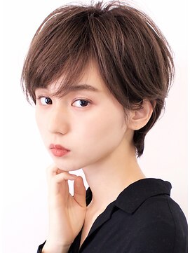 バーナードバーナード 浅草(bernard BERNARD) ☆大人の耳掛けショート