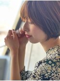 小顔大人ショートスタイル