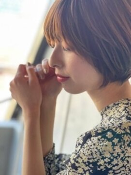 アッシュ 瑞江店(Ash) 小顔大人ショートスタイル