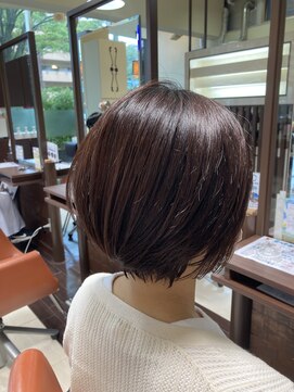 ウィーブ 成田店(Weve) ホワイトグレージュ/デジタルパーマ/フェザーパーマ/成田