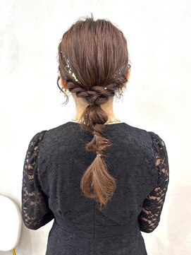 ジーナエス 札幌(Zina S) 編みおろしヘアアレンジ