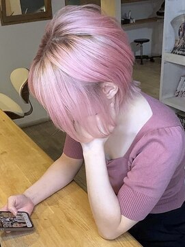 ブレイズヘアー(BLAZEhair) 【透明感強め】ホワイトピンク×ブリーチ3回