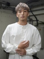 ノラ シブヤ(NORA)&nbsp;フリンジカットテーパーフェードメンズショートハイトーン