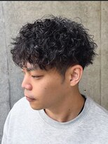 トゥイン 八王子(TWIN)&nbsp;ツイスパ/刈り上げセンターパートフェザーパーマサーフカール