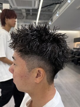 ビカムメンズヘアー 栄店(become men's hair) スパイキーショート/縦落ちパーマ/名古屋