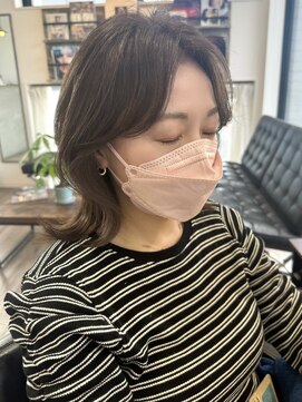 コラソン(corazon) カットカラー　柔らかベージュ＋くびれボブ