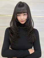 エルバイラビス 大宮(elu by lovis)&nbsp;《鈴木茉奈》ハッシュカット/レイヤーカット/シャギー