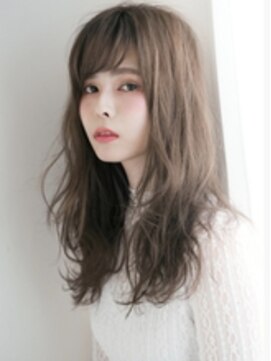 トッカ ヘアアンドトリートメント 難波店 外国人風ほつれウェーブ