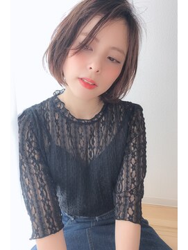 アオ(a-o) 20代30代40代◎小顔 無造作♪大人可愛いショート横浜、桜木町