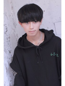 アドール(ADOR) ナチュラル刈り上げマッシュ【ADOR*HIRO】