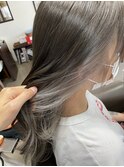グレー×ホワイト