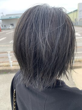 アンド ローバー(and LOVER) 透け感たっぷりのアッシュグレージュ