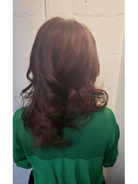 パリスパート2 グラデーション ハイライト ミディアム ヘアスタイル