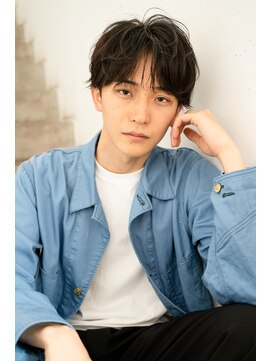 マグノリア オモテサンドウ(MAGNOLiA Omotesando) センターパートアレンジ◎ニュアンスパーマ・・YOSHIBA