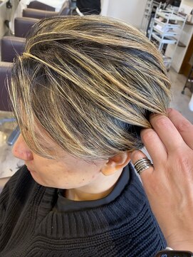 ヘアーエポック(hair epoque) 抜きっぱなしハイライト、バレイヤージュMIX