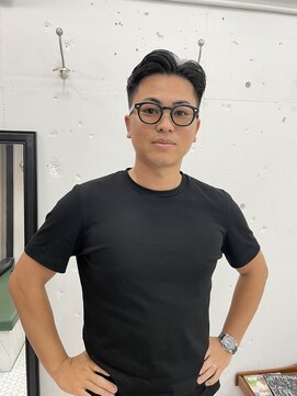 ウェルネス(Wellness) スパイラルツーブロックマッシュアップバングコンマヘア71