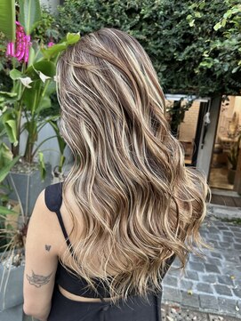 ディモアンド 表参道(Dimo&) 大人ガーリー/チョコレート/プリカール/モード