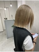 切りっぱなしボブ×ブロンド