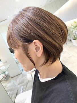 プレフェレプレフェ(prefere prefe) くびれショート×白髪ぼかしハイライト