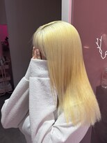 ダズリングディア(Dazzling Deer)&nbsp;抜きっぱなしブロンド／ストレート/ロング／ハイトーン