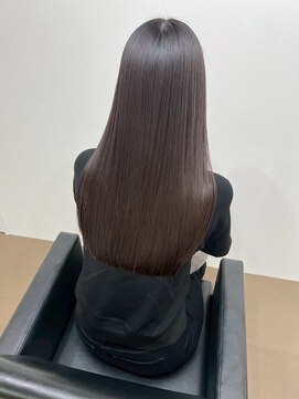 イオエ 元町(ioe) 小顔カット/前髪カット/前髪/髪質改善カラー/オリーブグレー