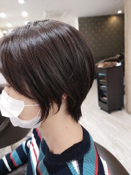 ルシードスタイル クリザンテーム 大人女性におすすめのナチュラルショートボブ