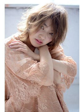 ミラバイグリーン(Mira by green) clear beige クセ感midi