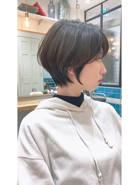 シー バイ ロンド 新宿(Sea by Lond) ダークグレージュ大人美人ショートボブ　新宿