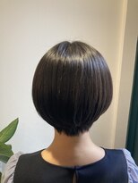 キー(KEY) 夏らしいショートボブ