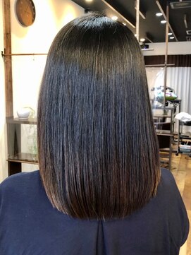 リラエミュー(rela emu) 「量が多くて広がる髪」が「扱いやすく艶のある髪」になりました