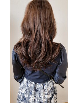 ローブ(L’AUBE) 大人うる艶ロング