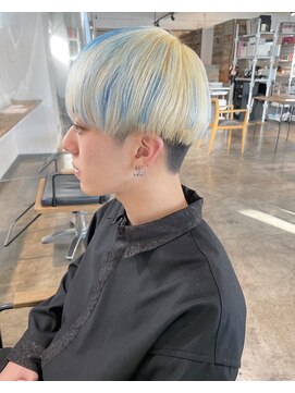 ザ オーダー(THE ORDER) ブリーチ抜きっぱなしにブルーを入れたデザインカラー