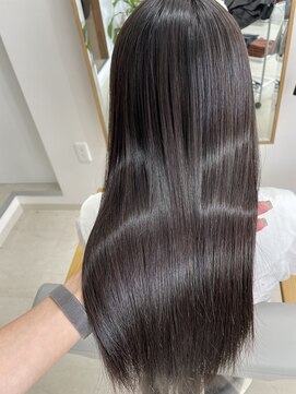 ミリ 奈良店(mm) 縮毛矯正/透明感カラー/韓国/髪質改善/奈良駅/奈良/近鉄奈良