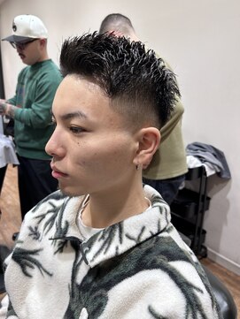 チルチェア 高円寺店south area.(CHILL CHAIR) スパイキーショート <理容室> <高円寺> <バーバー>