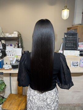 スアバイキキ(SuA by kiki.) 似合わせカット/透け感バング/ぱつっとボブ/韓国ウェーブ[千葉]