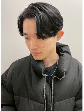 ローウェ オム 立川(LOUWE HOMME) メンズ/センターパート/ニュアンスパーマ