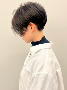 【morio池袋】ひし形シルエットショート