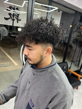 段 ショートスペインカール